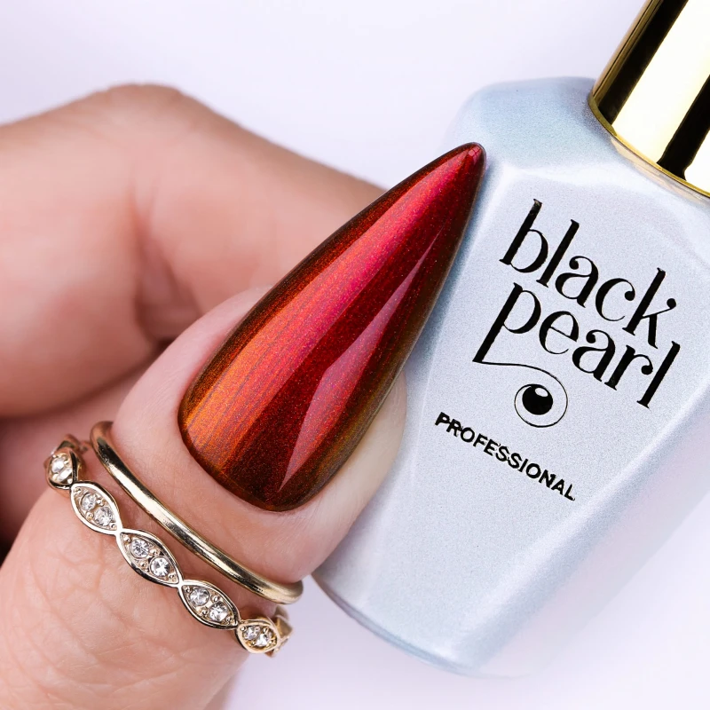 paznokcie kameleon błyszczący efekt zmiany koloru