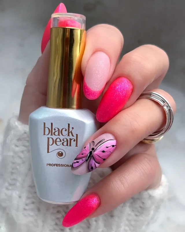 unicorn nails efekt różowy lakier hybrydowy