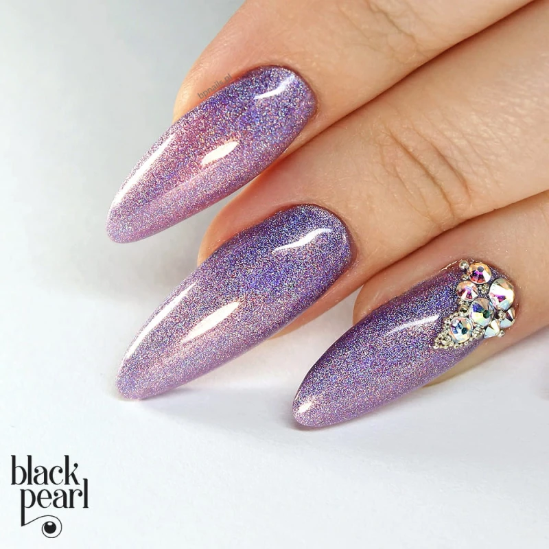 manicure fioletowy efekt holo paznokcie