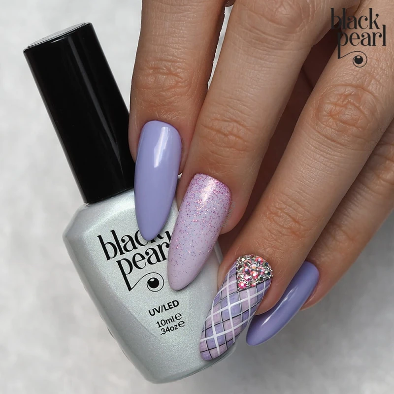 kwiatowy fiolet paznokcie hybrydowe