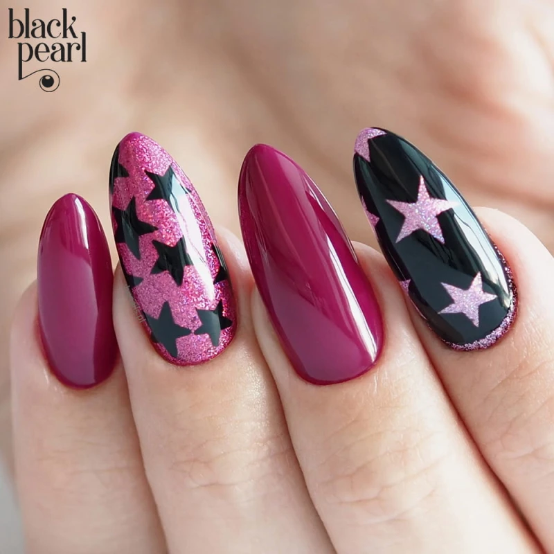 fioletowo śliwkowy manicure paznokcie