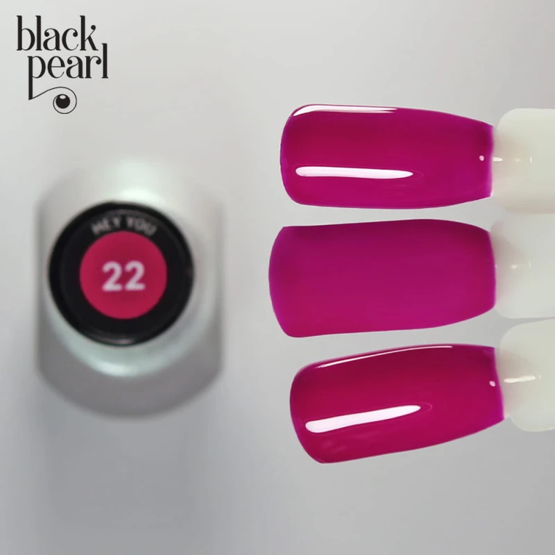 lakier hybrydowy wyrazisty kolor manicure