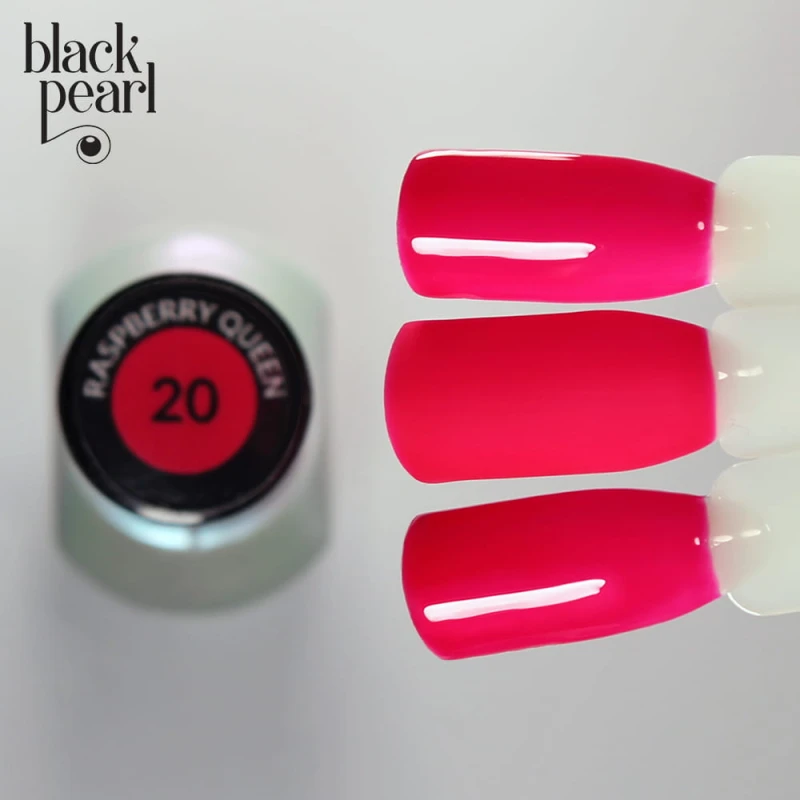 lakier hybrydowy czerwony intensywny kolor manicure