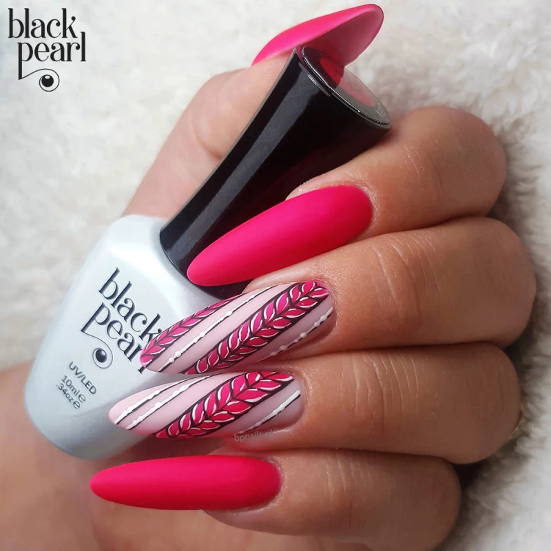 neonowy manicure malinowy paznokcie