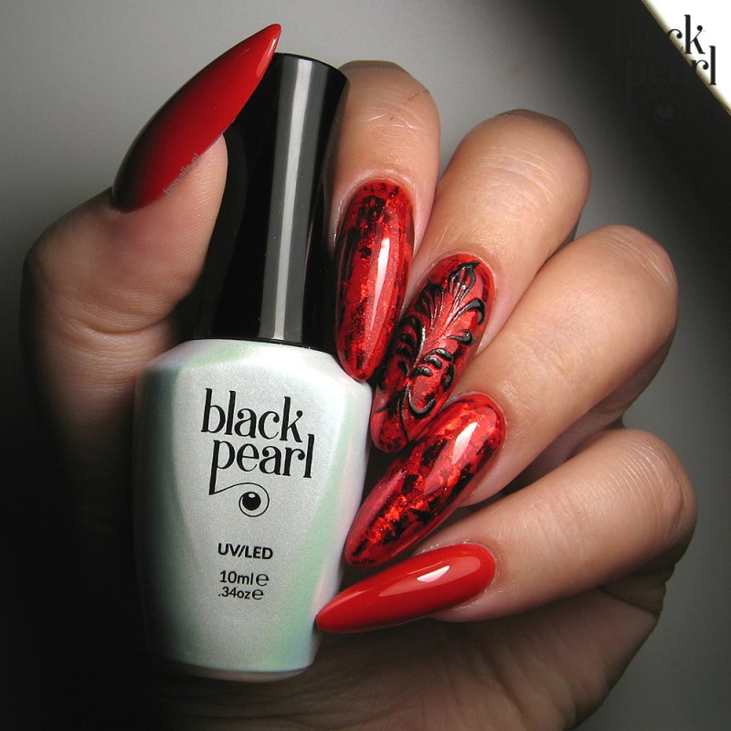 Black Pearl nr 72 Vampire's Nectra lakier hybrydowy