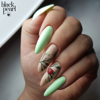 Black Pearl lakier hybrydowy nr 65 Tasty Pistachio + nr 110 Latte Macchiato